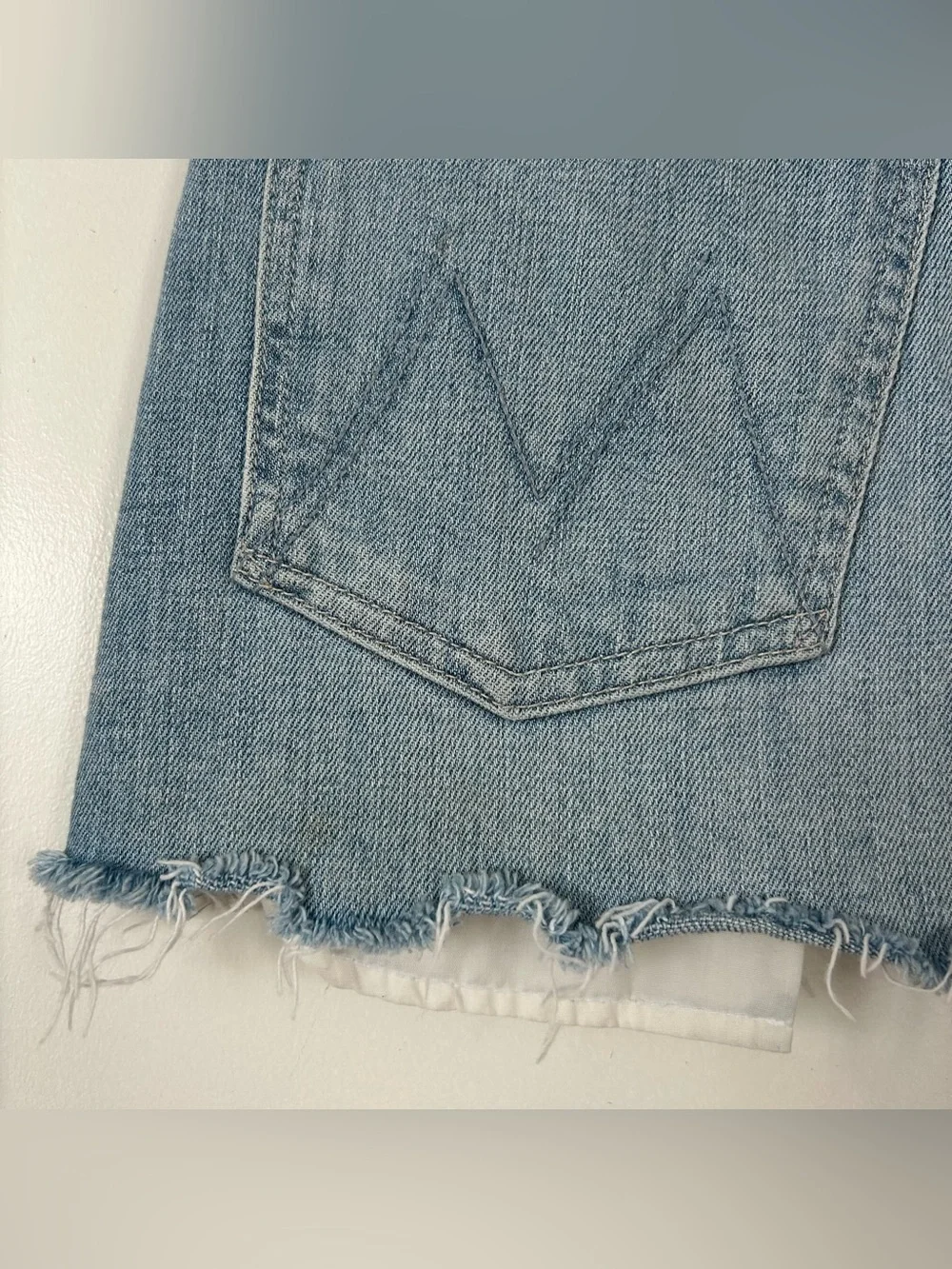 MOTHER The Teeny Tiny Mini Skirt in Sippin' Sweet Tea Size 24